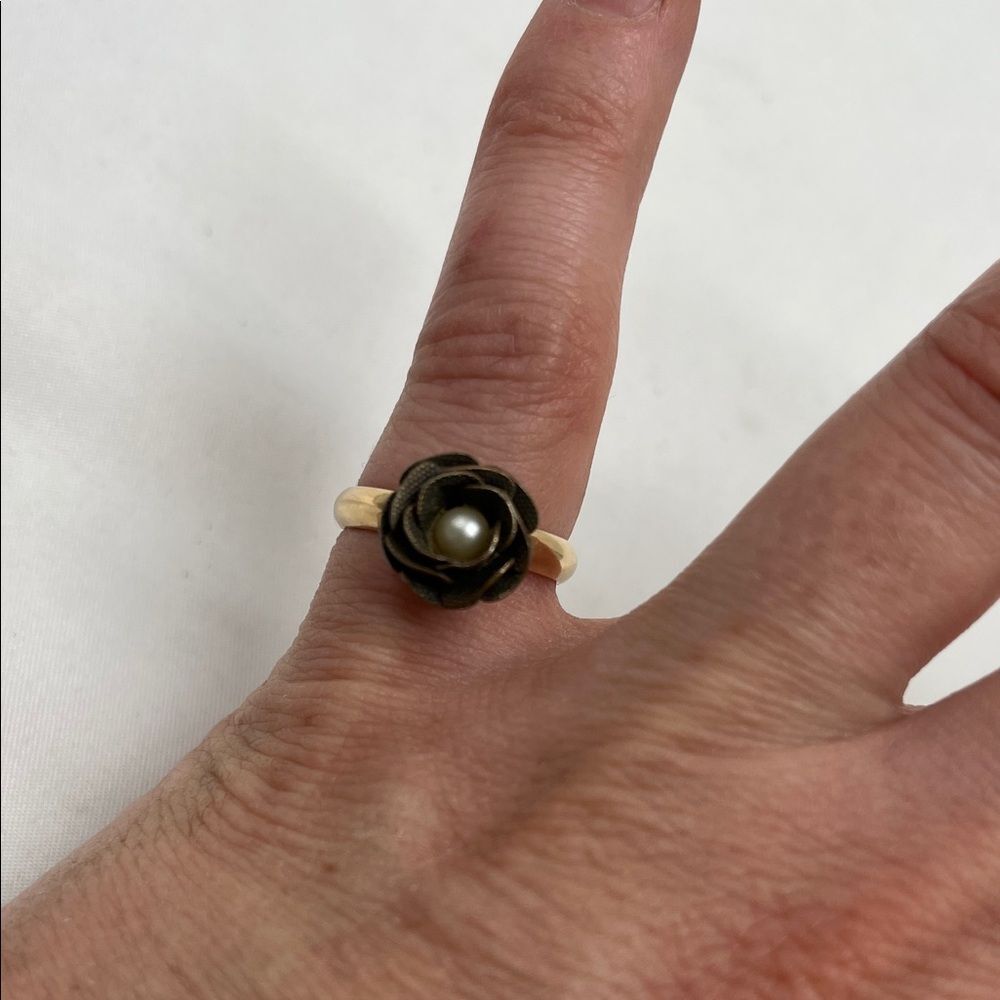 Vintage Delicate Flower Gold Filled Ring
